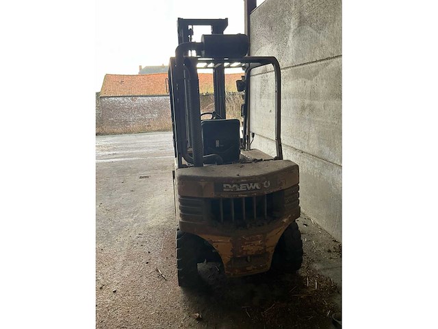 Daewoo d25 vorkheftruck - afbeelding 12 van  17