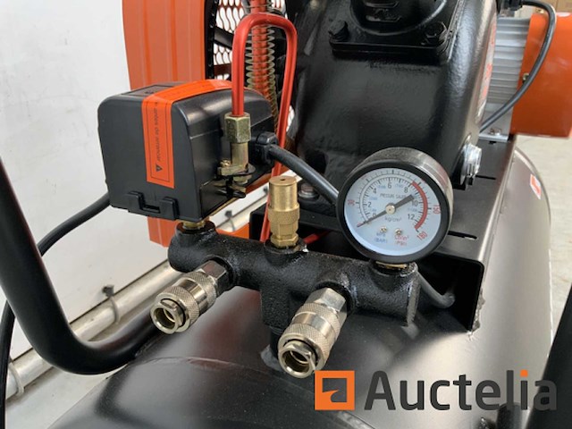 Daewoo daax100l luchtcompressor - afbeelding 12 van  16