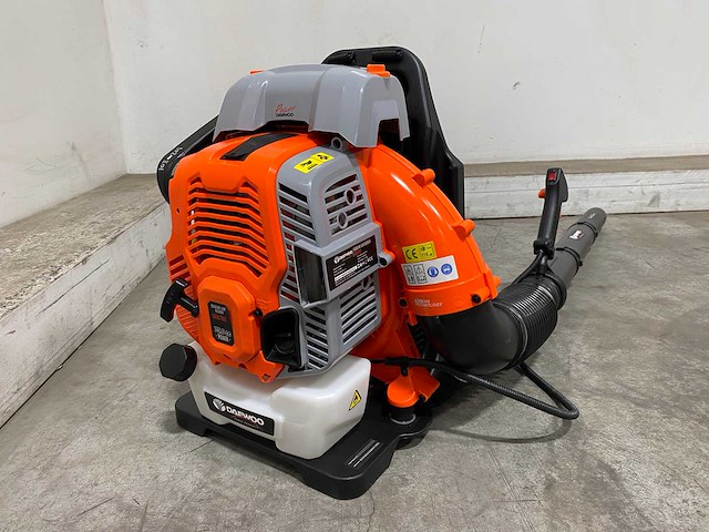 Daewoo dabl7662 benzine bladblazer - afbeelding 14 van  15