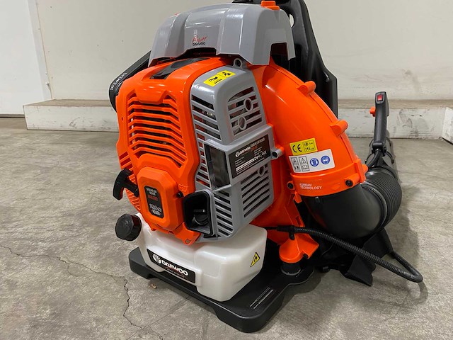 Daewoo dabl7662 benzine bladblazer - afbeelding 10 van  16