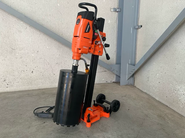 Daewoo dadk-d230be diamant kernboormachine - afbeelding 7 van  14