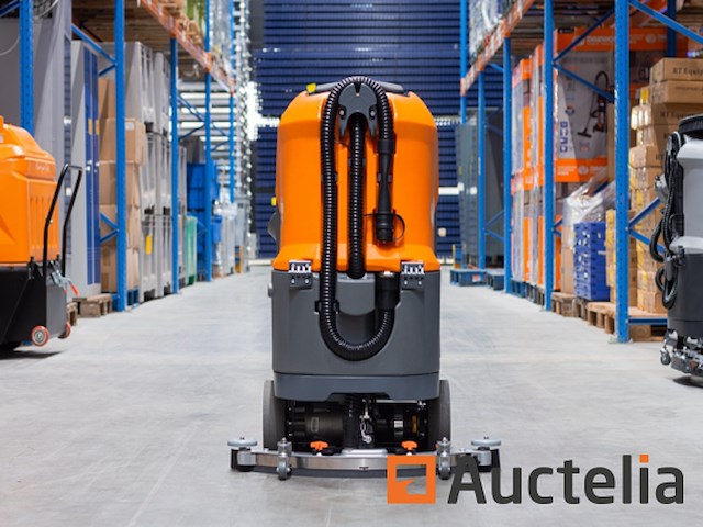 Daewoo dafr70 zit-schrobmachine - afbeelding 10 van  19