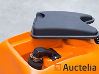 Daewoo dafr70 zit-schrobmachine - afbeelding 19 van  19