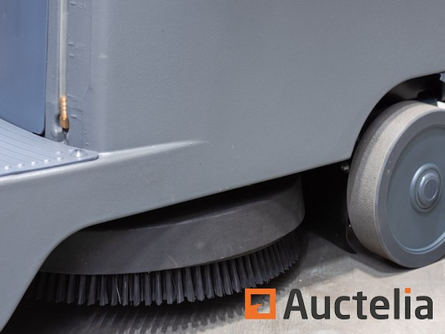 Daewoo dafr70 zit-schrobmachine - afbeelding 12 van  19