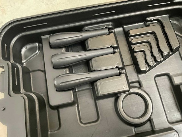 Daewoo damd 1600 magnetische boormachine - afbeelding 8 van  12