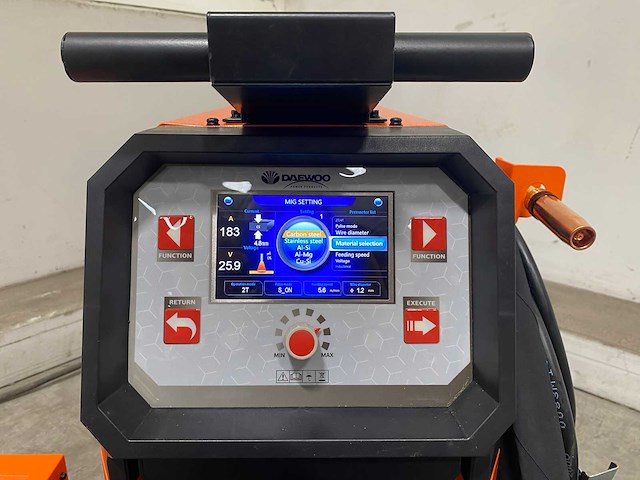 Daewoo damig-350gdl watergekoelde multi-proces lasmachine - afbeelding 5 van  10