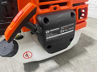 Daewoo damtx520 4-in-1 benzine bosmaaier - afbeelding 2 van  4
