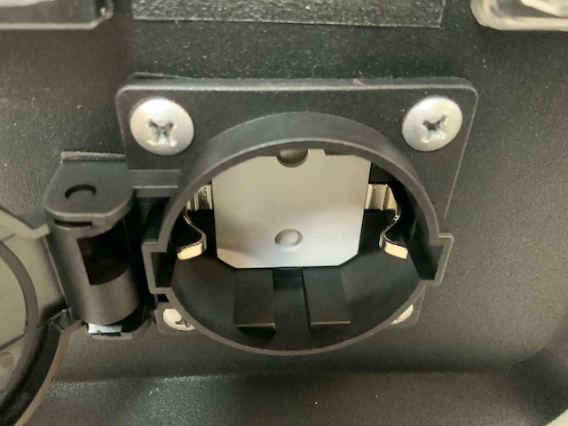 Daewoo davc2400-60l industriële nat- droogstofzuiger - afbeelding 9 van  14