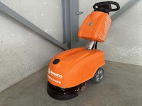 Daewoo daxm30 vloerschrobmachine - afbeelding 5 van  8