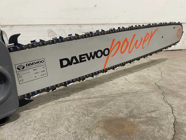 Daewoo dcs6524 benzine kettingzaag - afbeelding 3 van  15