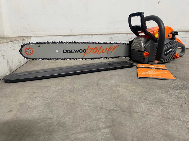 Daewoo dcs6524 benzine kettingzaag - afbeelding 7 van  10