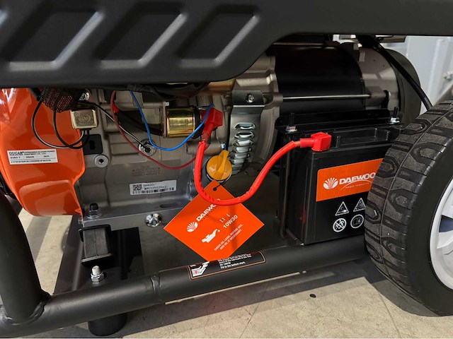 Daewoo gdax9250e-3 benzine stroomgenerator - afbeelding 2 van  12