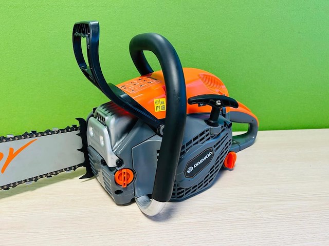 Daewoo kettingzaag dcs6524 - afbeelding 11 van  14
