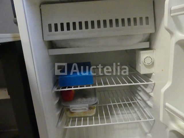 Daewoo-koelkast - afbeelding 1 van  4