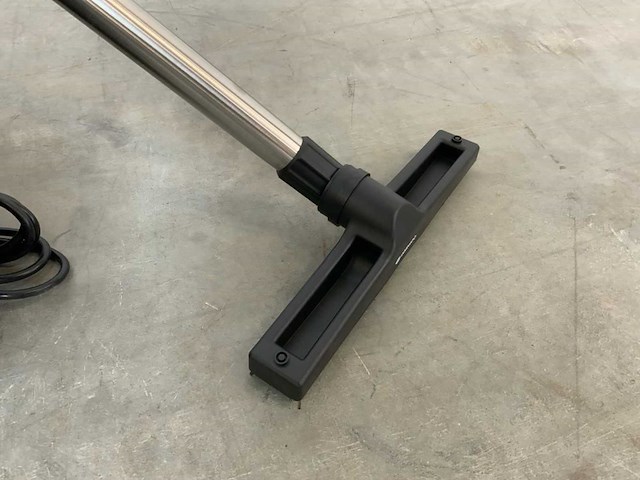 Daewoo stofzuiger davc2400-60l - afbeelding 11 van  14