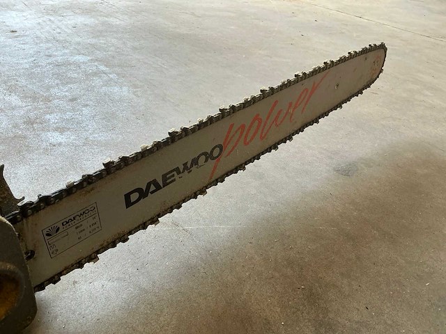 Daewood dcs6524 kettingzaag - afbeelding 4 van  5