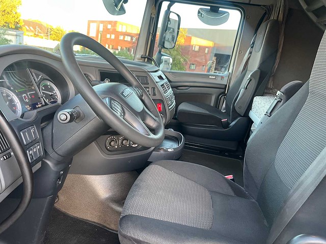 Daf - 2015 - xf460 - vrachtwagen - afbeelding 10 van  37