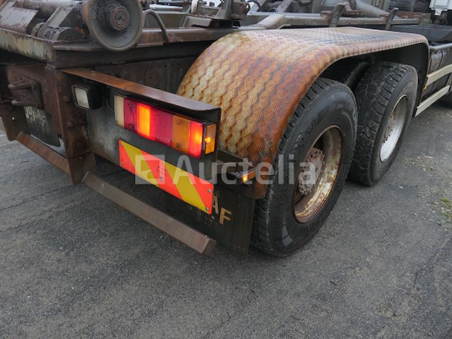 Daf containertruck (2004-576,578 km-vin:xlrat85xcoe628907) - afbeelding 4 van  50