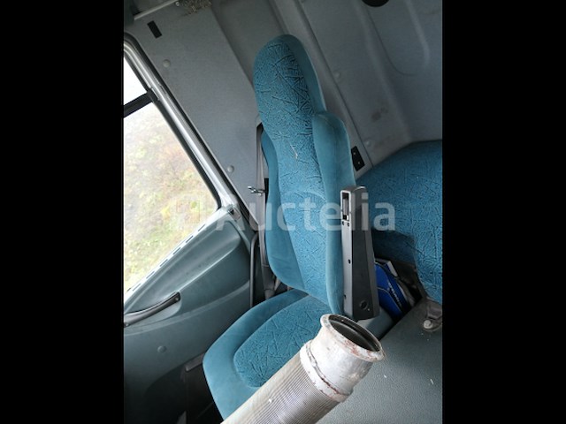 Daf containertruck (2004-576,578 km-vin:xlrat85xcoe628907) - afbeelding 43 van  50