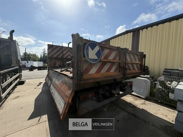 Daf vrachtwagen met laadbak – brand-, rook- en/of waterschade - afbeelding 14 van  27