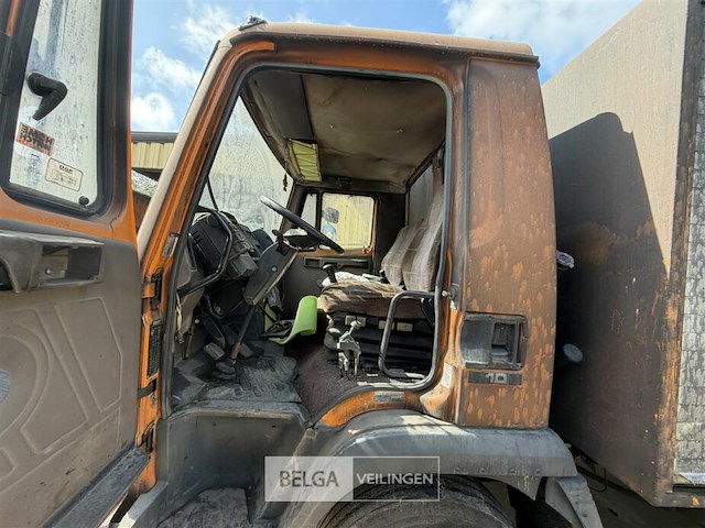 Daf vrachtwagen met laadbak – brand-, rook- en/of waterschade - afbeelding 18 van  27