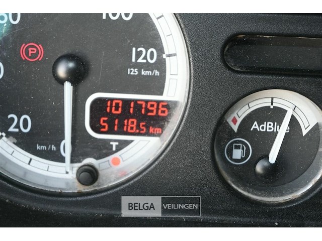 Daf vrachtwagen met laadkraan - afbeelding 4 van  38