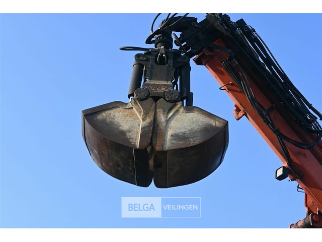 Daf vrachtwagen met laadkraan - afbeelding 9 van  38