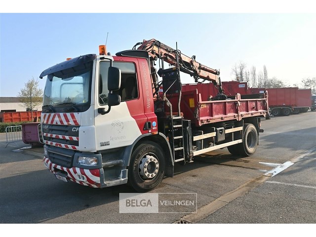 Daf vrachtwagen met laadkraan - afbeelding 30 van  38