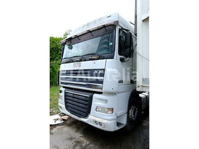 Daf xf 105.410 trekker (2009-665.395 km) - afbeelding 21 van  35