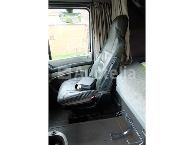 Daf xf 105.460 trekker (2010-618.326 km) - afbeelding 8 van  36