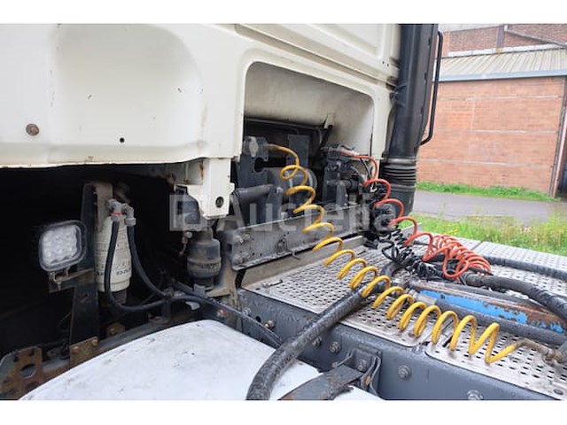 Daf xf 105.460 trekker (2010-618.326 km) - afbeelding 32 van  36