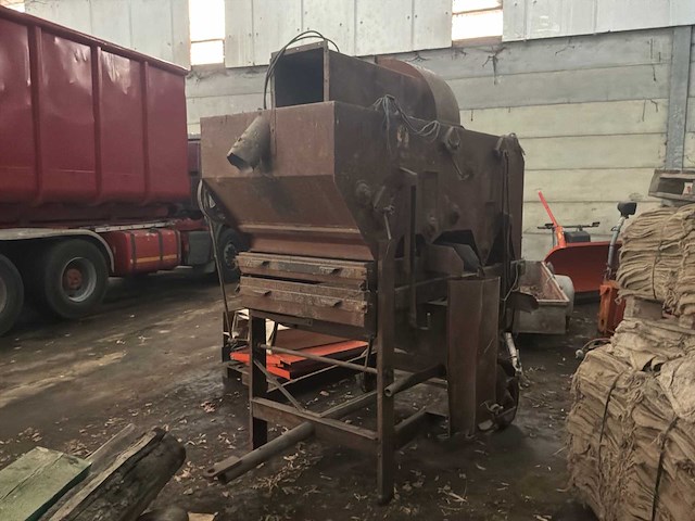 Daguet overige landbouwmachines / graanzaadsorteerder - afbeelding 1 van  11