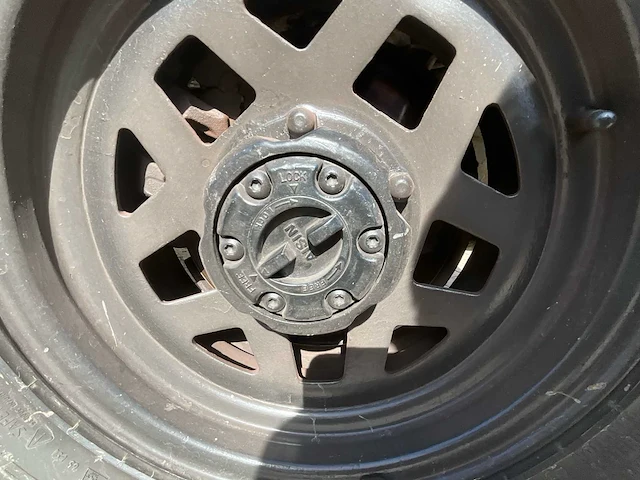 Daihatsu jeep - afbeelding 14 van  49