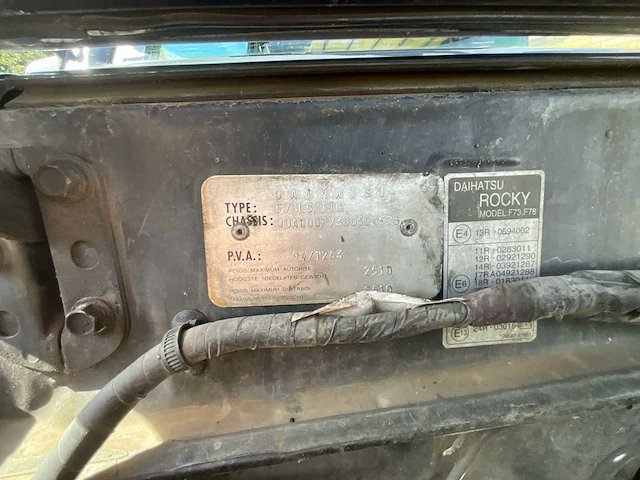 Daihatsu jeep - afbeelding 40 van  49