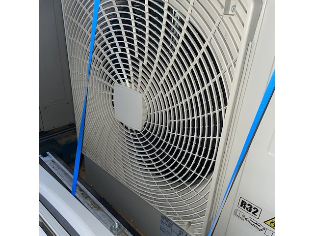 Daikin airco met buitenunit, bouwjaar 01/2024 - afbeelding 5 van  15