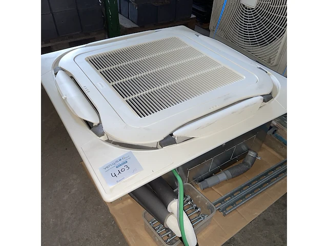 Daikin airco met buitenunit, bouwjaar 01/2024 - afbeelding 5 van  10