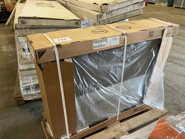 Daikin fxsq63a2veb airconditioning buiten unit - afbeelding 2 van  4