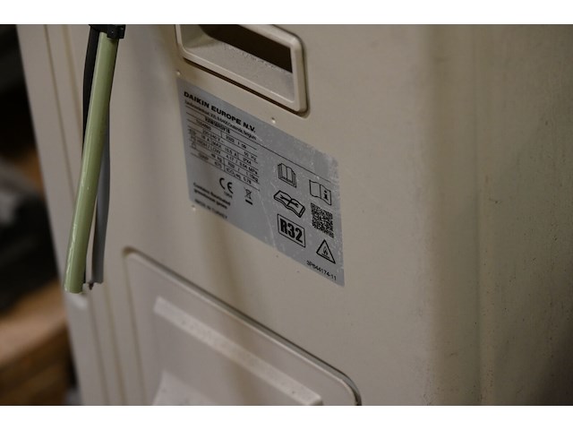 Daikin rxm50rsv1b airco systeem buiten en binnenunit - afbeelding 2 van  3