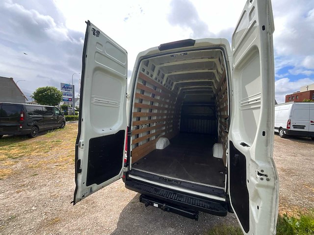 Daily 35s16 lichte vrachtwagen iveco - afbeelding 7 van  40