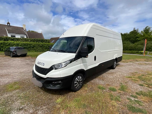 Daily 35s16 lichte vrachtwagen iveco - afbeelding 1 van  40