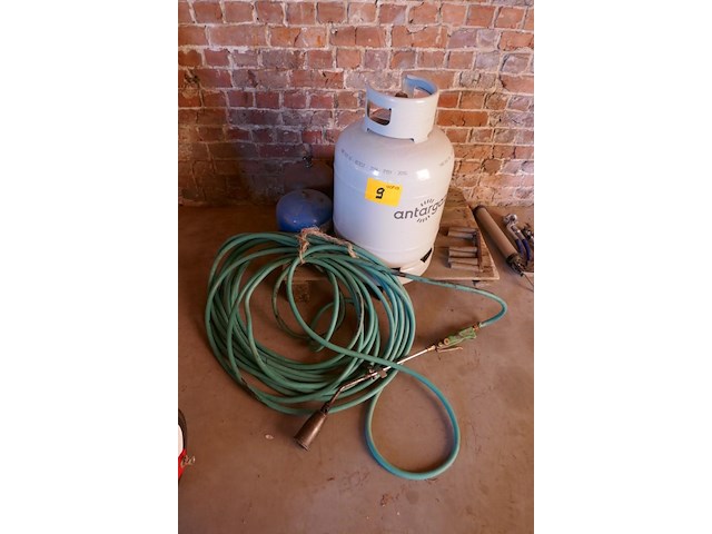 Dakbrander met gasslang - afbeelding 1 van  4