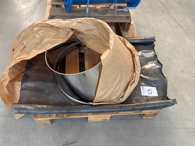 Dakdoorsteek rvs diameter 40 cm - afbeelding 2 van  2