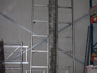 Dakdrager - afbeelding 1 van  1