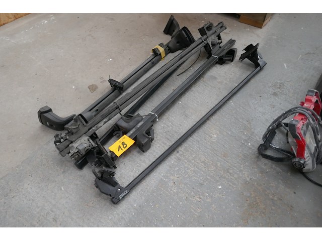 Dakdragers voor autos - afbeelding 1 van  3