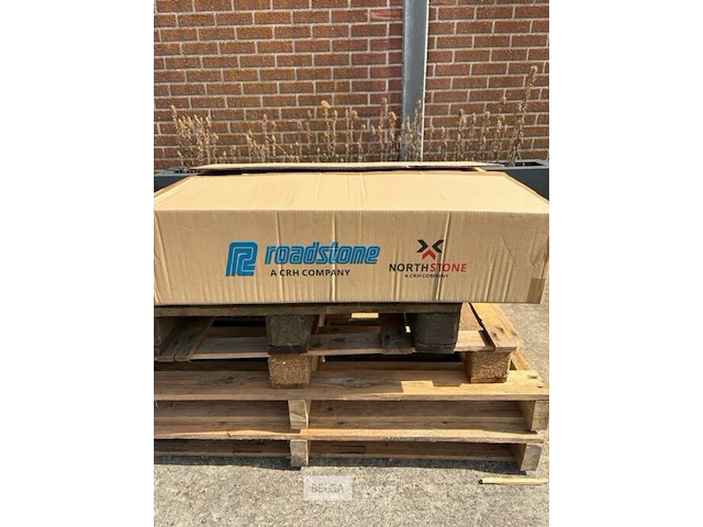 Dakpannen beluchting/ontluchting 18x4 per pallet (totaal 72 st) - afbeelding 4 van  5