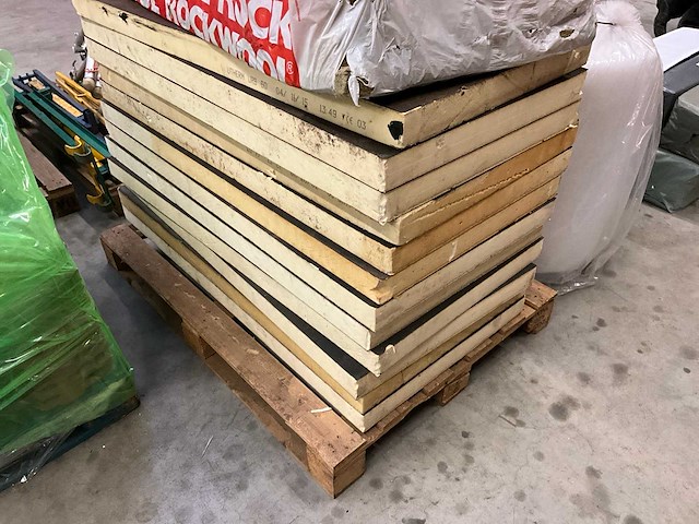 Dakpannen en leien - afbeelding 4 van  14