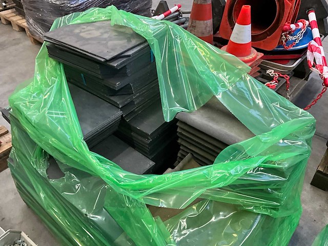 Dakpannen en leien - afbeelding 11 van  14