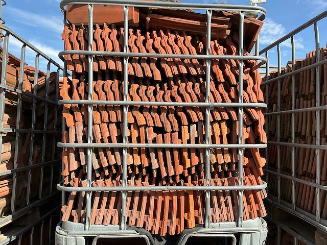 Dakpannen ttr met 11 glazen pannen. (4500x) - afbeelding 9 van  11