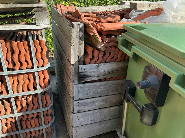 Dakpannen ttr met 11 glazen pannen. (4500x) - afbeelding 2 van  11