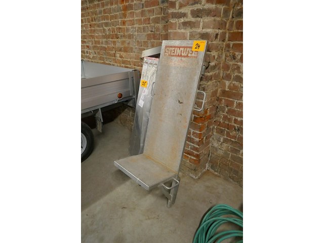 Dakpannenlift steinweg - afbeelding 1 van  4